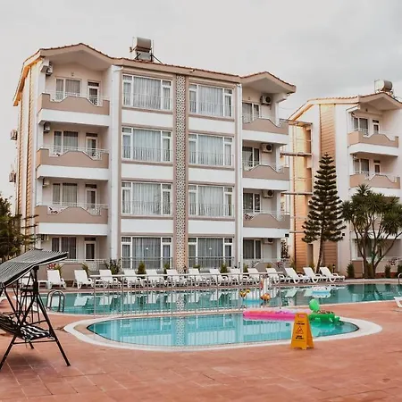 Aparthotel New Garden Aparthotelside